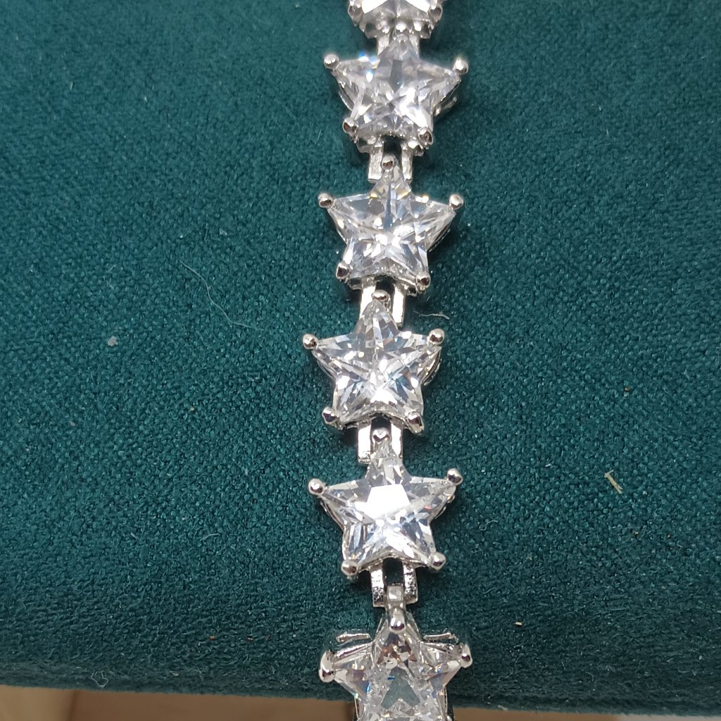 Unusual Suzanne Somers Star Cut Cz Sterling Silver Tennis Bracelet.